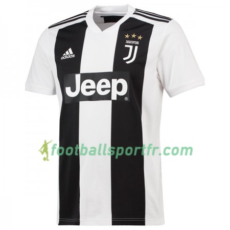 Tenue Juventus Domicile 2018-2019 Maillot de Foot